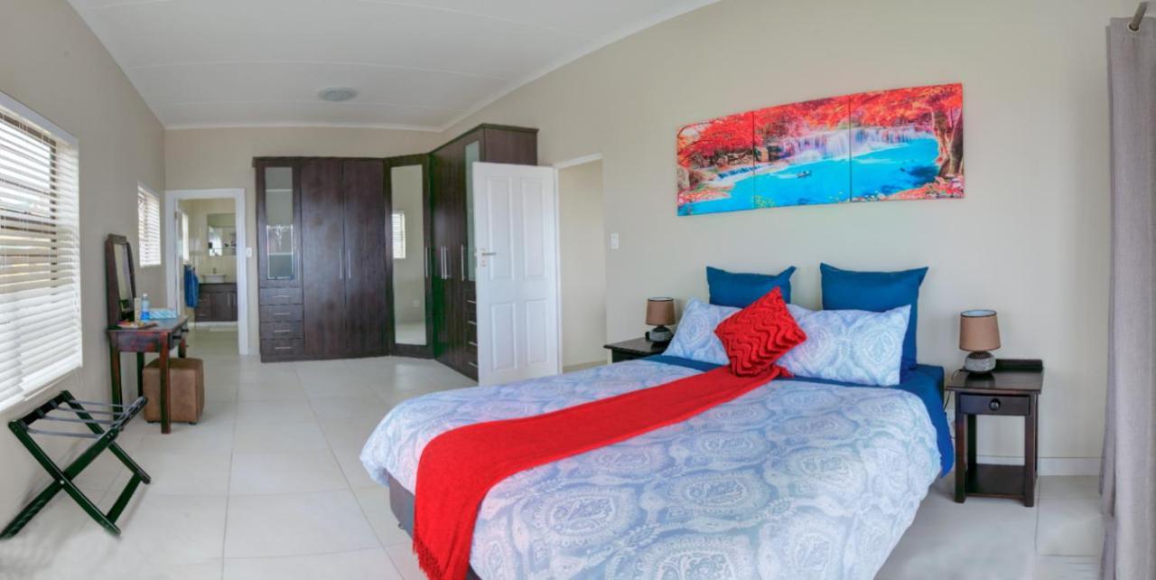 Jojo'S Bnb Mossel Bay Exterior photo